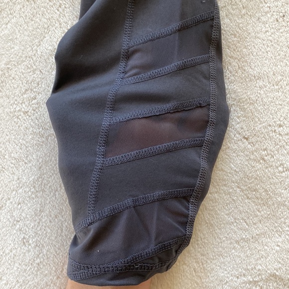 90 Degree Prove Them Wrong Cropped Mesh Leggings - Picture 10 of 10
